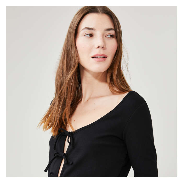 Women's Tie-Front Long Sleeve